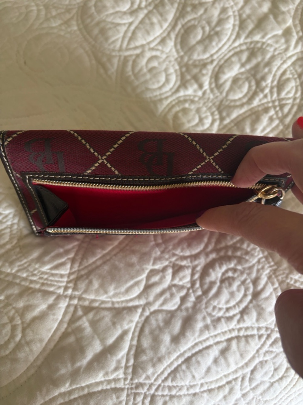 DOONEY & BOURKE Gretta Continental Monogram Wallet Bordeaux - Picture 11 of 12